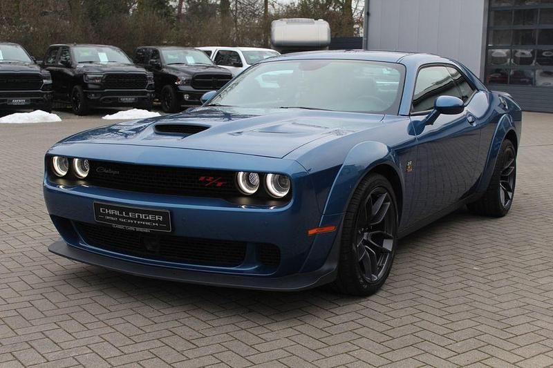 Blau Gebraucht 2021 Dodge Challenger Coupé | 49.900 € (Teuer) - Bild 1/4