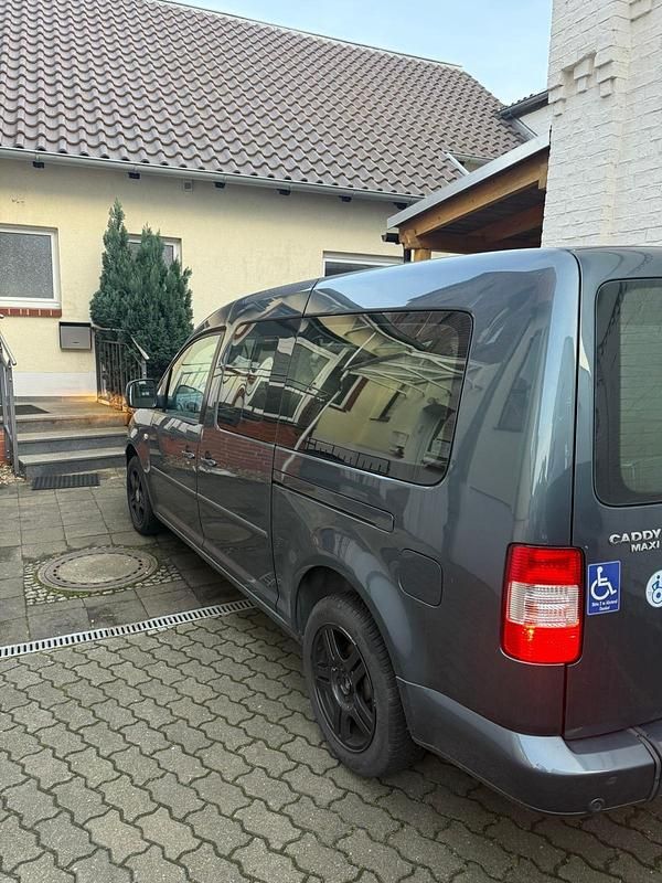 Gebraucht VW Caddy Maxi 2008 Grau Van / Kleinbus