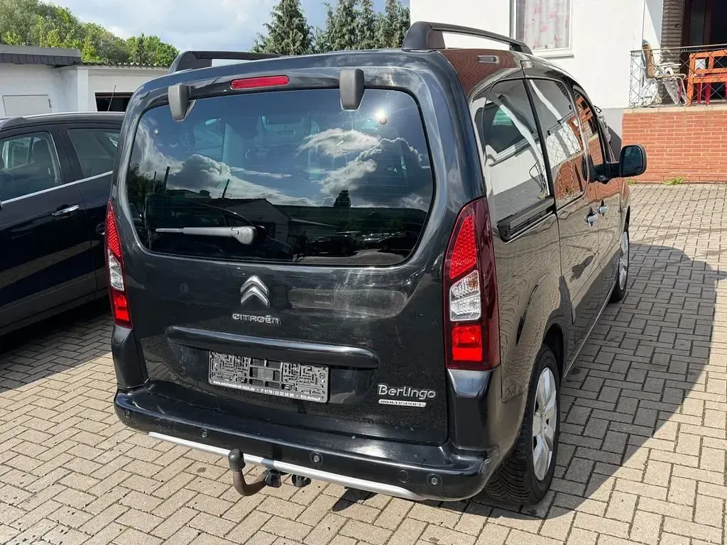Gebraucht Citroën Berlingo SELECTION 114 PS (83 kW) 2014 Schwarz Van / Kleinbus