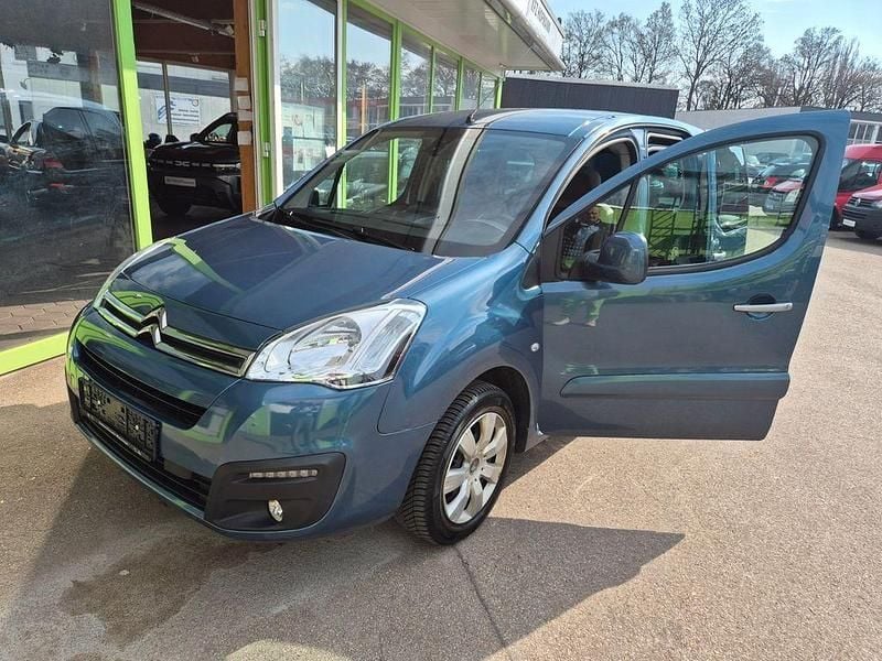 Gebraucht Citroën Berlingo SELECTION 99 PS (72 kW) 2016 Blau Van / Kleinbus