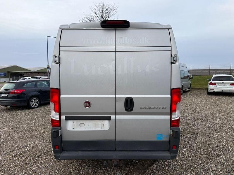 Gebraucht Fiat Ducato 131 PS (96 kW) 2015 Grau Van