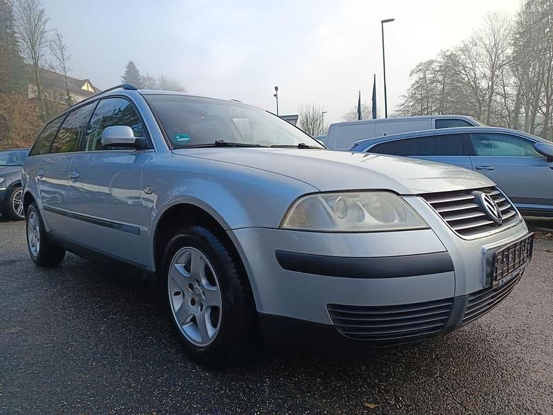 Gebraucht VW Passat Comfortline 102 PS (75 kW) 2002 Reflexsilber metallic Kombi