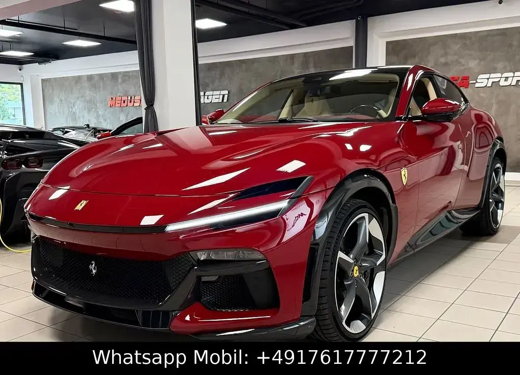 Neu Ferrari Purosangue 725 PS (533 kW) 2026 Rot SUV