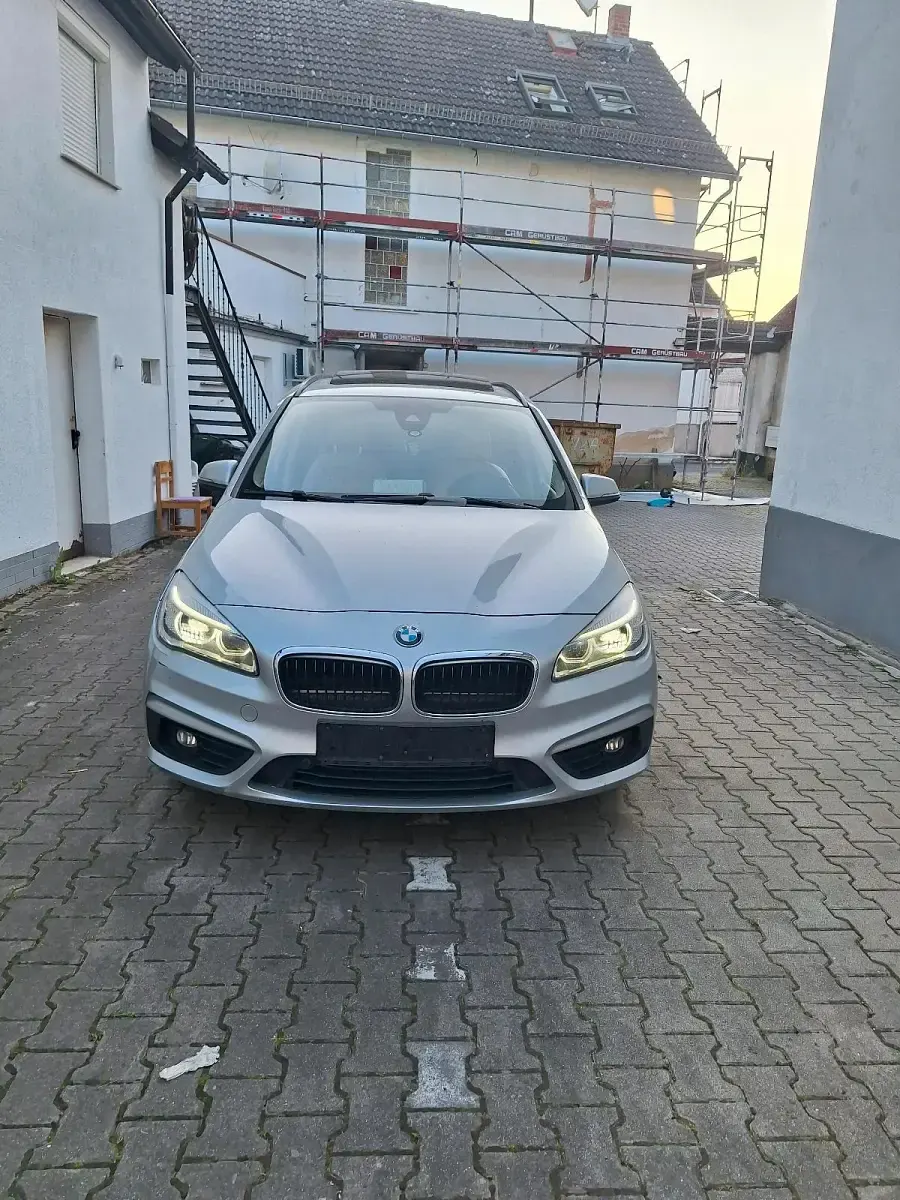 Gebraucht BMW 216 116 PS (85 kW) 2016 Silber Kombi