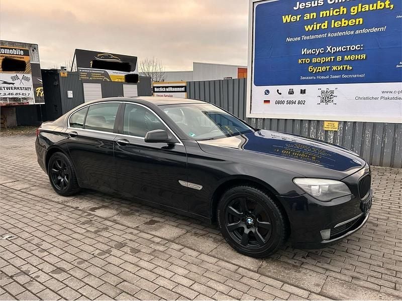 Gebraucht BMW 730 245 PS (180 kW) 2010 Schwarz Limousine