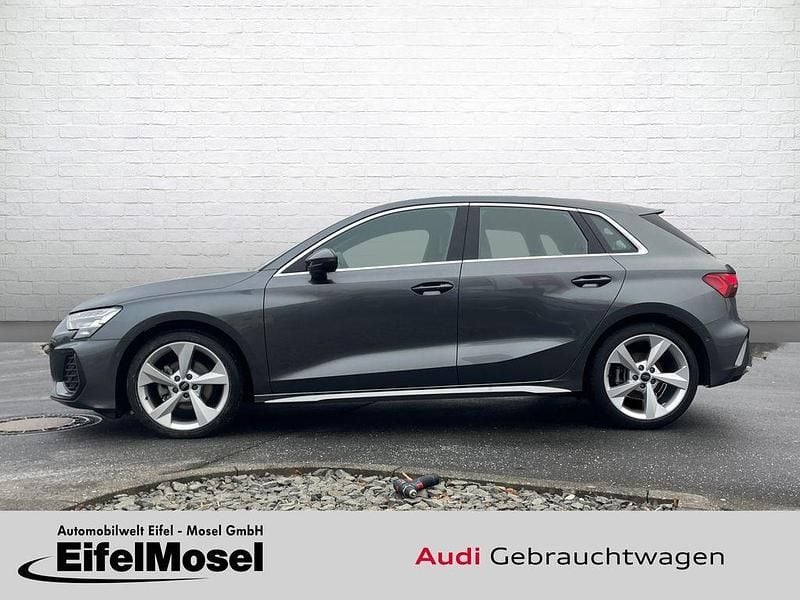 Gebraucht Audi A3 S-Line 150 PS (110 kW) 2024 Grau Limousine