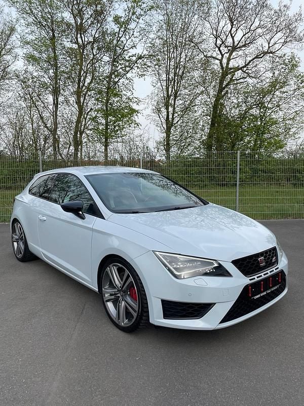 Weiß Gebraucht 2014 Cupra Leon | 16.000 € (Superpreis) - Bild 1/4