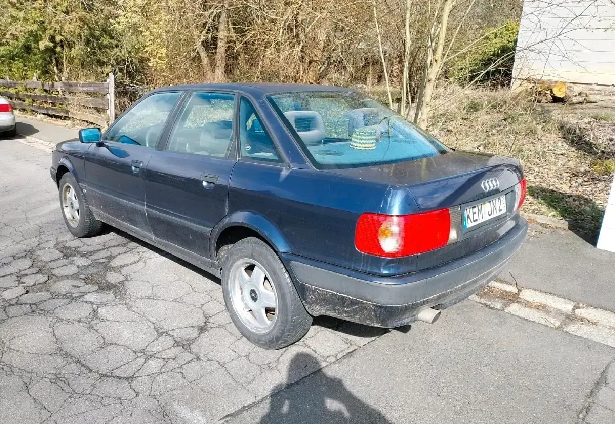 Gebraucht Audi 80 115 PS (84 kW) 1994 Blau Limousine
