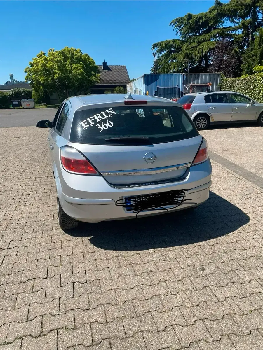 Gebraucht Opel Astra 105 PS (77 kW) 2005 Grau Kombi