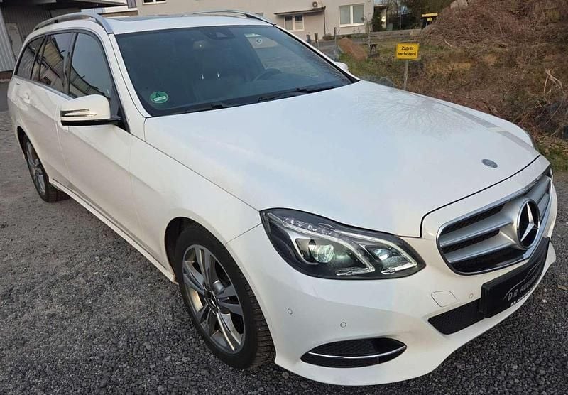 Gebraucht Mercedes E250 204 PS (150 kW) 2014 Weiß Kombi