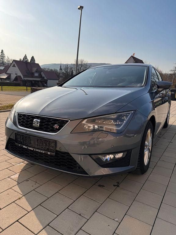 Gebraucht Seat Leon FR 140 PS (102 kW) 2014 Grau Limousine