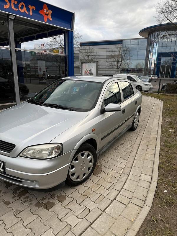 Gebraucht Opel Astra 101 PS (74 kW) 1998 Grau Kombi