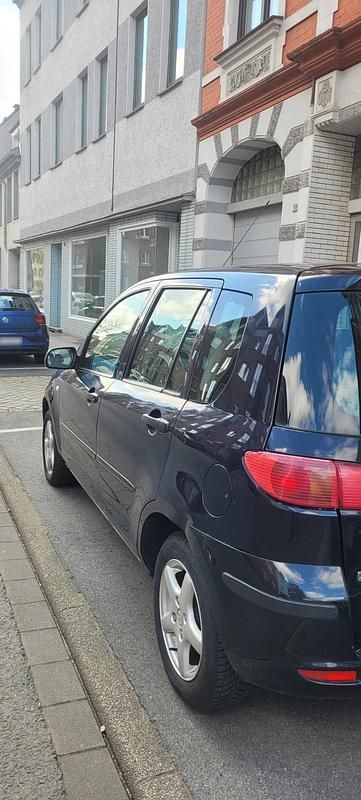 Second-hand Mazda 2 75 CP (55 kW) 2005 Albastru Hatchback