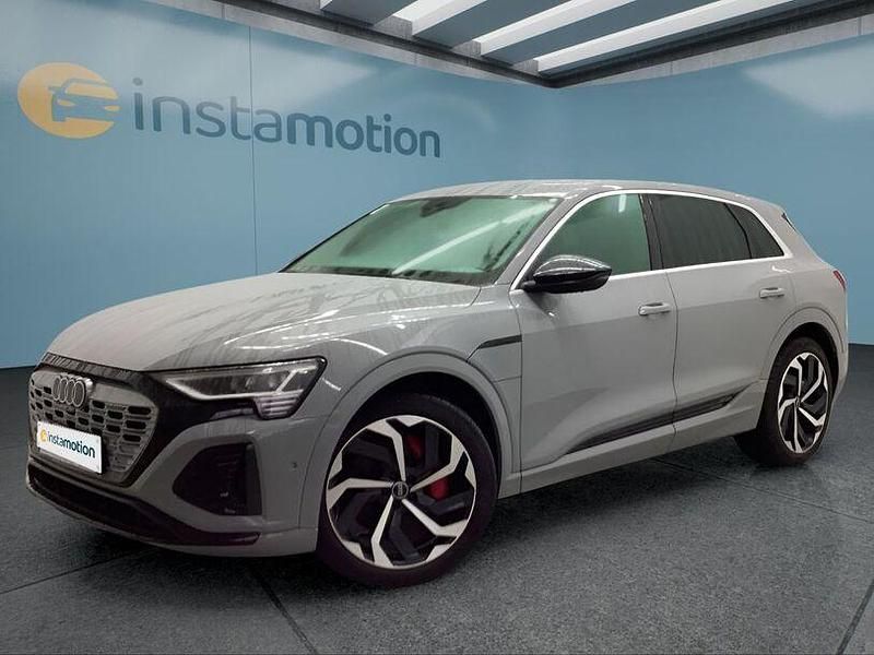 Second-hand Audi Q8 e-tron 300 kW (408 CP) 2024 Gri SUV