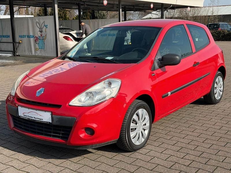 Gebraucht Renault Clio III 75 PS (55 kW) 2012 Rot Kleinwagen