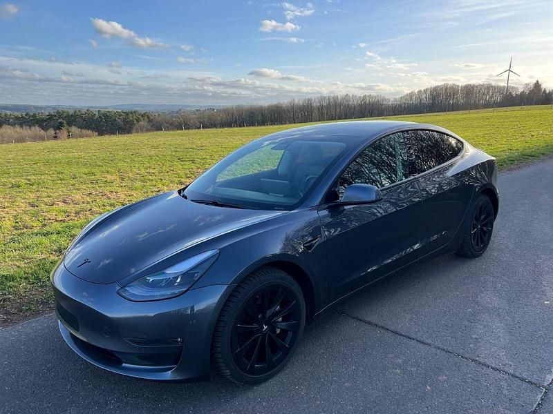Gebraucht Tesla Model 3 324 kW (441 PS) 2021 Grau Limousine