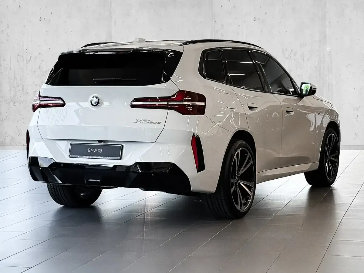 Gebraucht BMW X3 M Sport 197 PS (144 kW) 2026 Weiß SUV