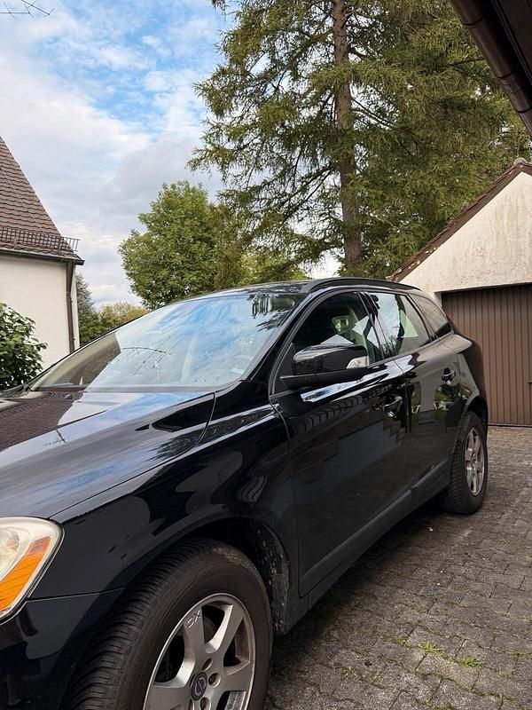 Gebraucht Volvo XC60 163 PS (119 kW) 2011 Schwarz SUV
