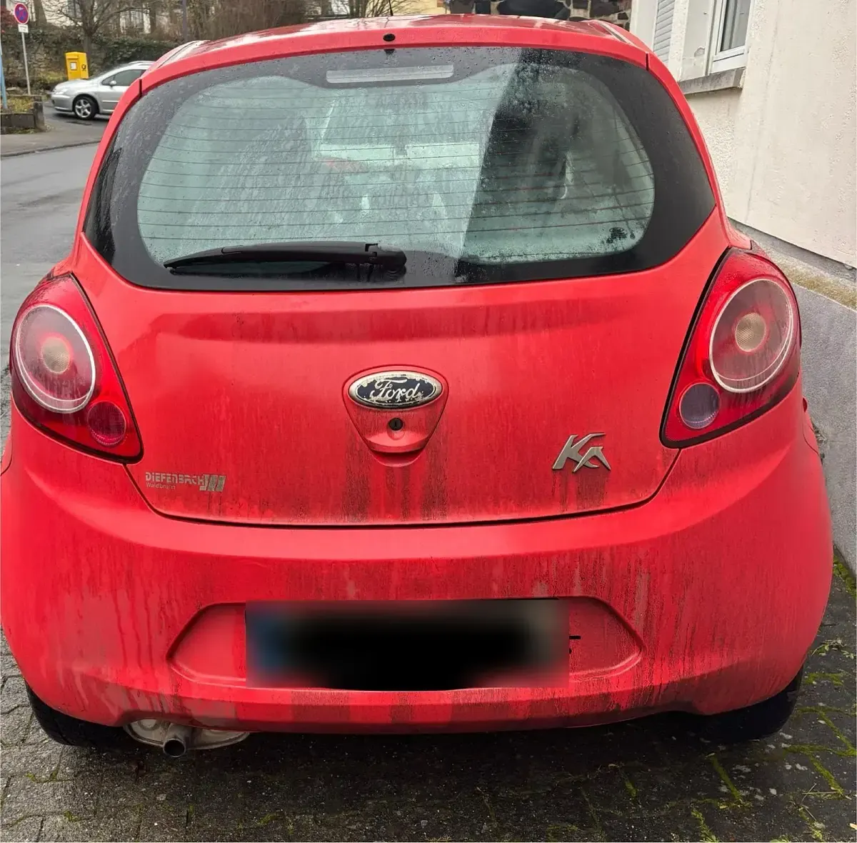 Second-hand Ford Ka 69 CP (50 kW) 2009 Roșu Hatchback