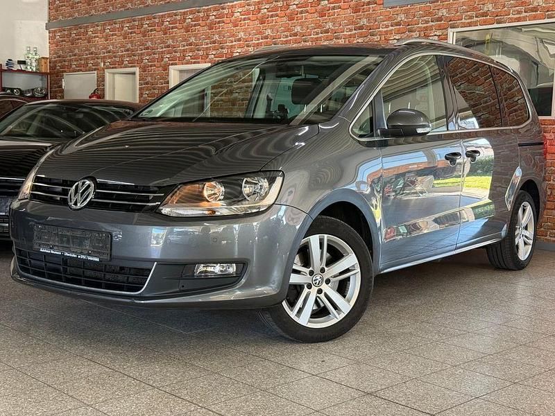 Gebraucht VW Sharan Comfortline 140 PS (102 kW) 2014 Grau Van / Kleinbus