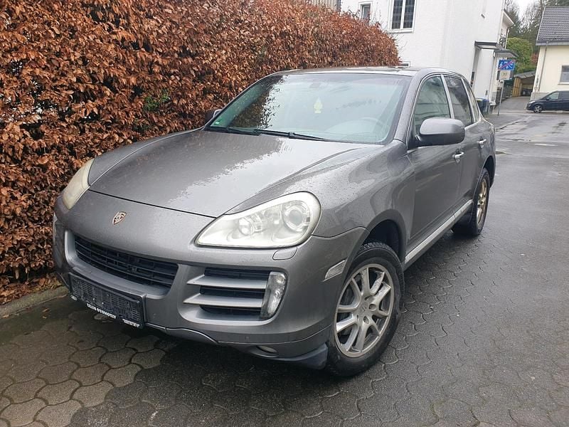 Second-hand Porsche Cayenne 239 CP (175 kW) 2009 Gri SUV