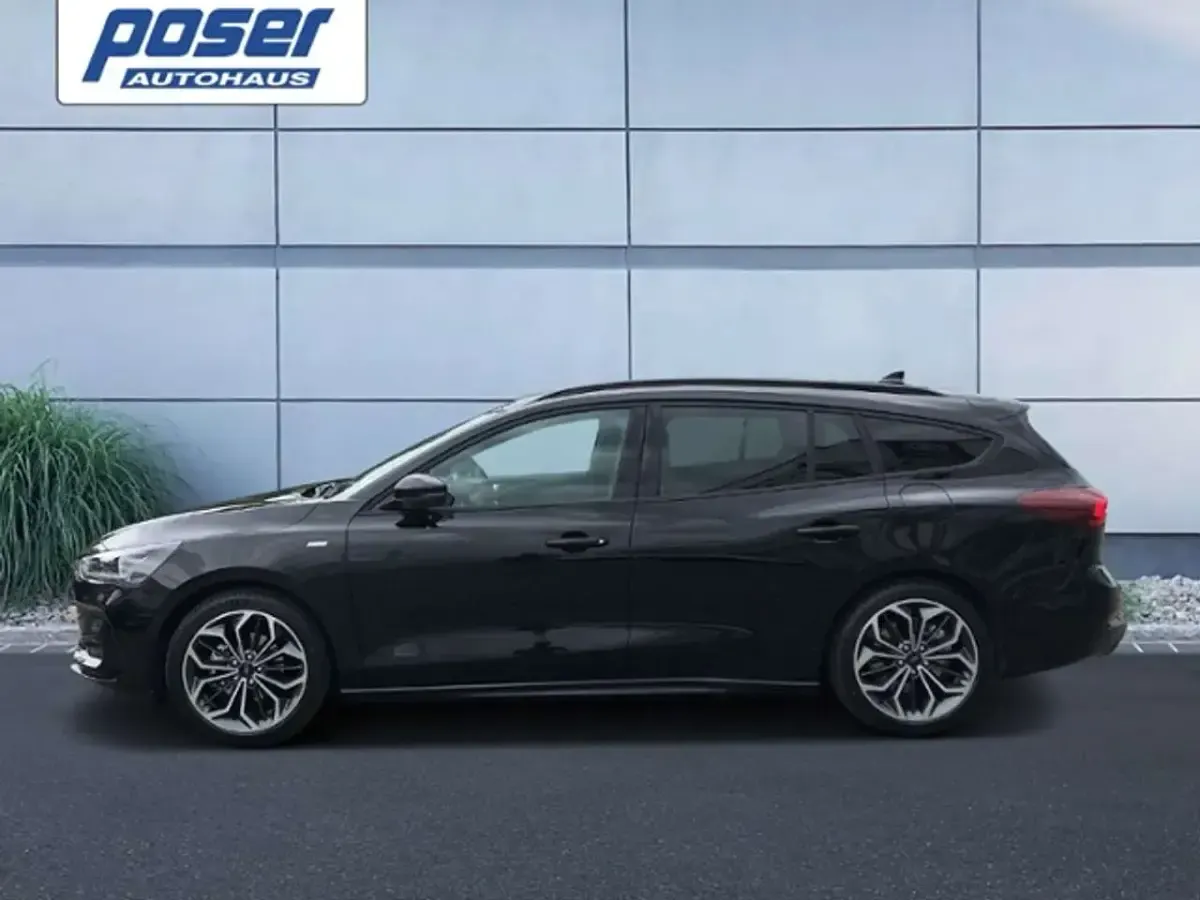 Gebraucht Ford Focus ST-Line X 155 PS (114 kW) 2024 Obsidianschwarz metallic Kombi