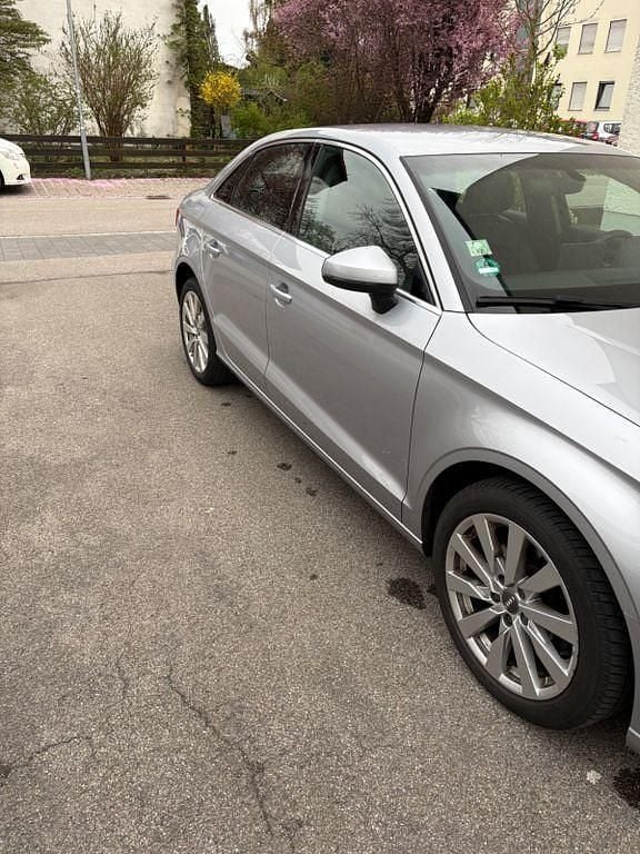 Second-hand Audi A3 Design 150 CP (110 kW) 2019 Argintiu Berlinǎ
