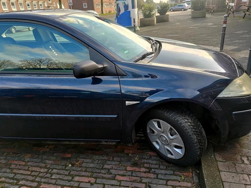 Gebraucht Renault Mégane III 86 PS (63 kW) 2008 Blau Kleinwagen