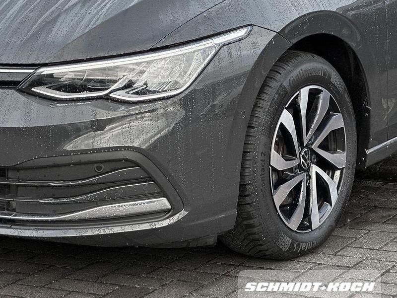 Gebraucht VW Golf VIII Active 110 PS (80 kW) 2023 Grau Kombi