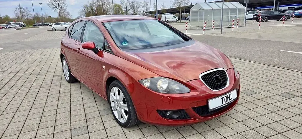 Gebraucht Seat Leon Comfort 125 PS (91 kW) 2009 Rot Kleinwagen