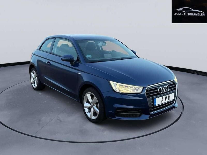 Gebraucht Audi A1 Design 95 PS (69 kW) 2015 Scubablau Kleinwagen