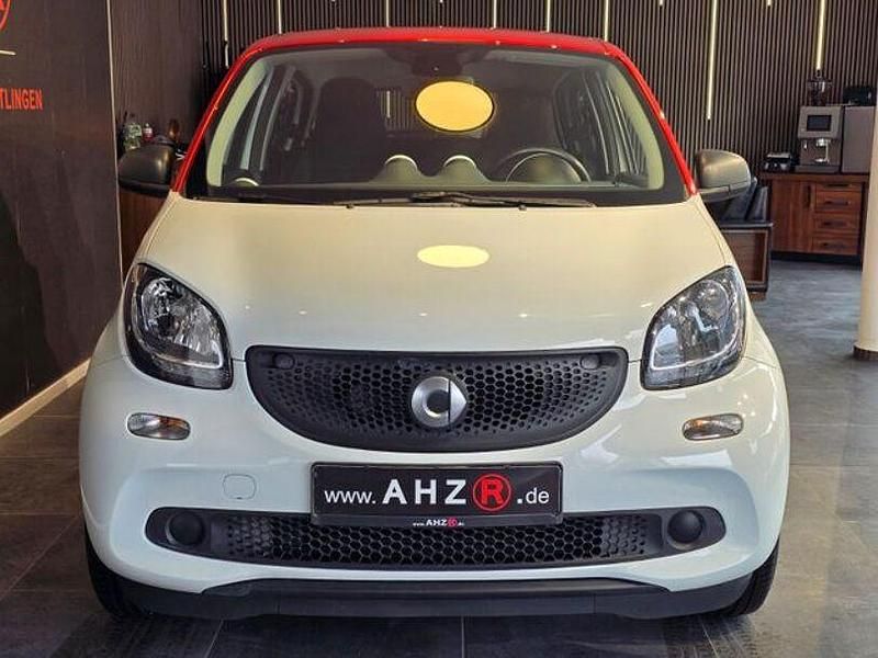 Second-hand Smart ForFour Basis 130 CP (95 kW) 2019 Roșu Hatchback