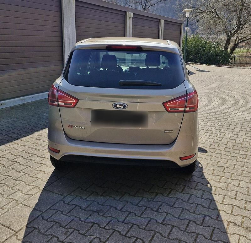 Gebraucht Ford B-MAX 125 PS (91 kW) 2013 Beige Van / Kleinbus