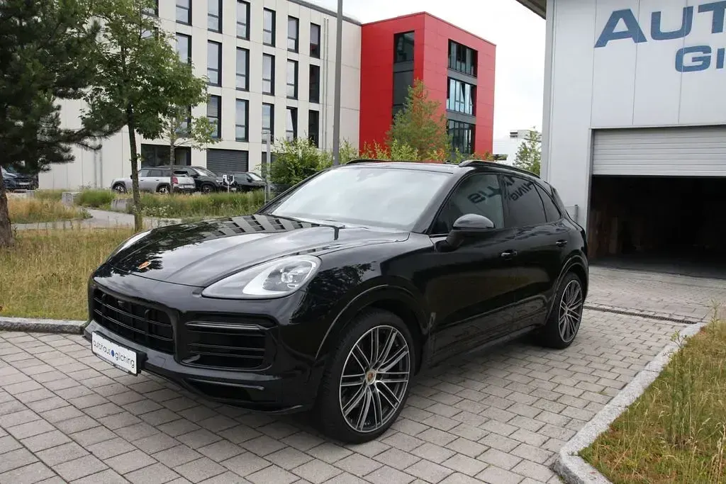 Gebraucht Porsche Cayenne S Platinum Edition 441 PS (324 kW) 2022 Schwarz SUV