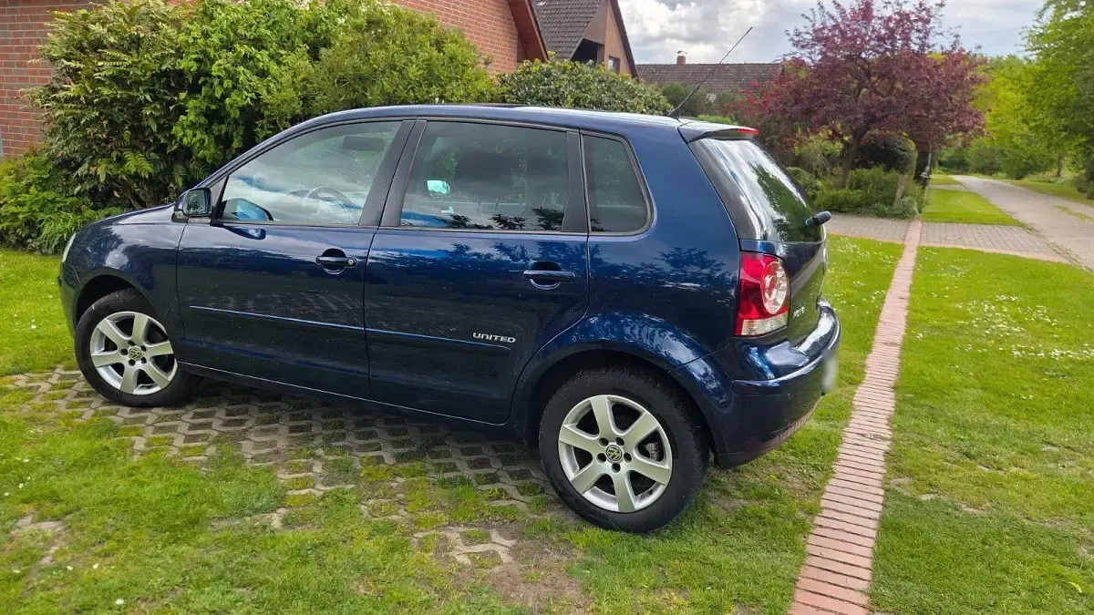 Usata VW Polo United 80 CV (58 kW) 2009 Blu Utilitaria
