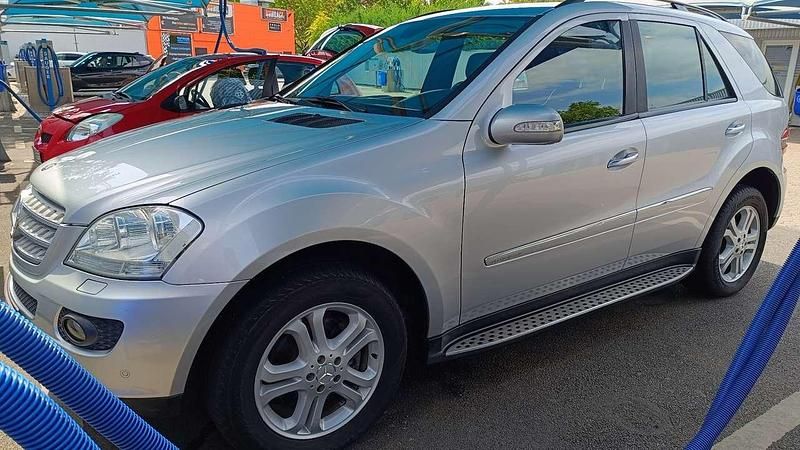 Gebraucht Mercedes ML320 Edition 224 PS (164 kW) 2007 SUV