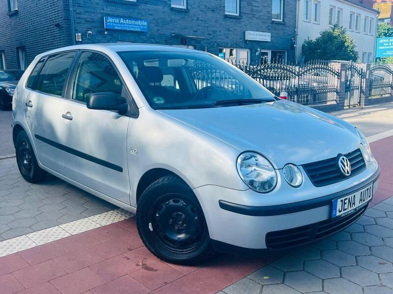Silber Gebraucht 2003 VW Polo Basis Kleinwagen | 2.999 € (Etwas zu teuer) - Bild 1/4