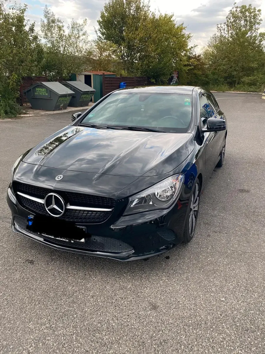 Gebraucht Mercedes CLA220 170 PS (125 kW) 2018 Schwarz Coupé