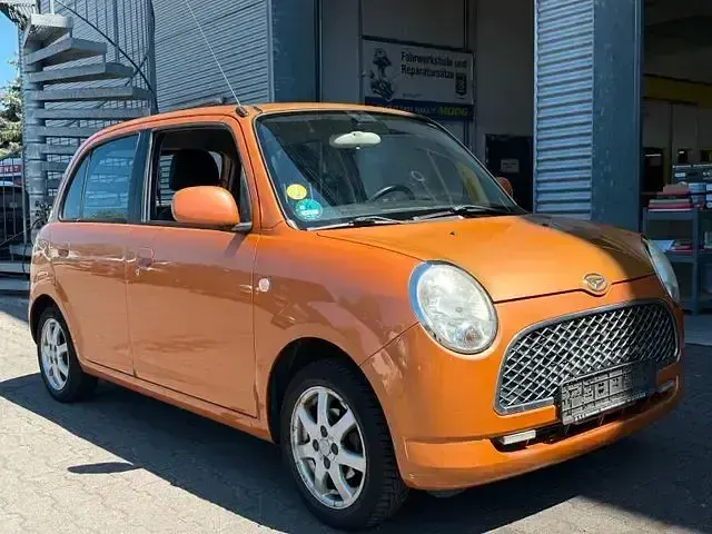 Gebraucht Daihatsu Trevis 58 PS (42 kW) 2006 Orange Kleinwagen