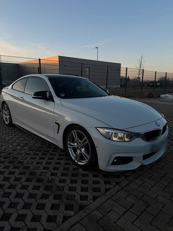 Gebraucht BMW 435 M Sport 313 PS (230 kW) 2014 Weiß Coupé