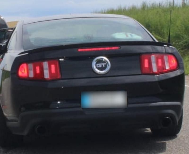Gebraucht Ford Mustang GT 417 PS (306 kW) 2012 Schwarz Coupé