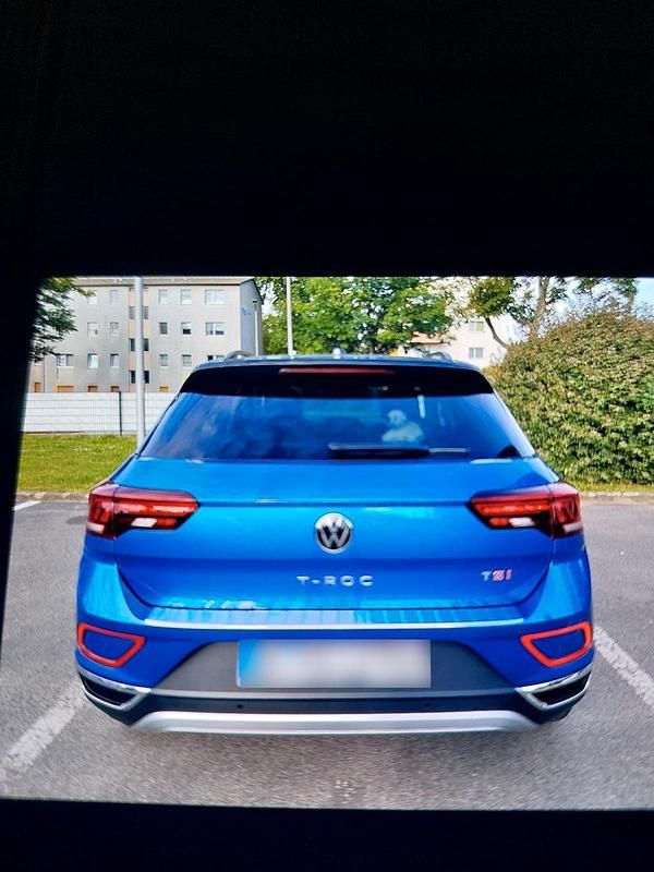 Gebraucht VW T-Roc 150 PS (110 kW) 2023 Blau SUV