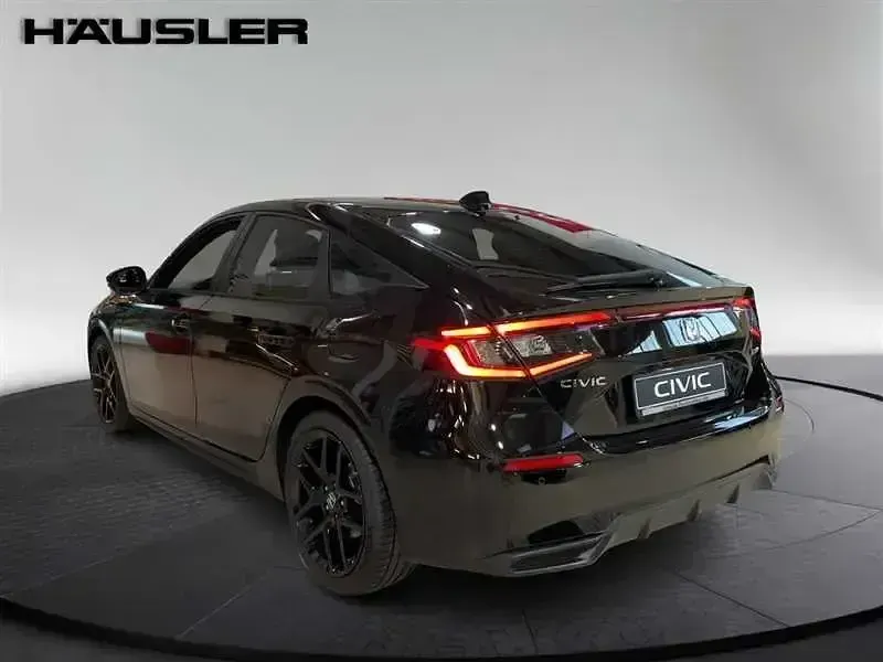 Gebraucht Honda Civic Hybrid 184 PS (135 kW) 2025 Schwarz Limousine