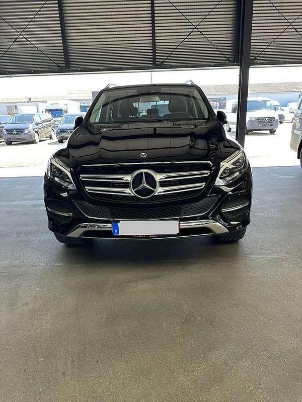 Gebraucht Mercedes GLE350 258 PS (189 kW) 2018 Schwarz SUV