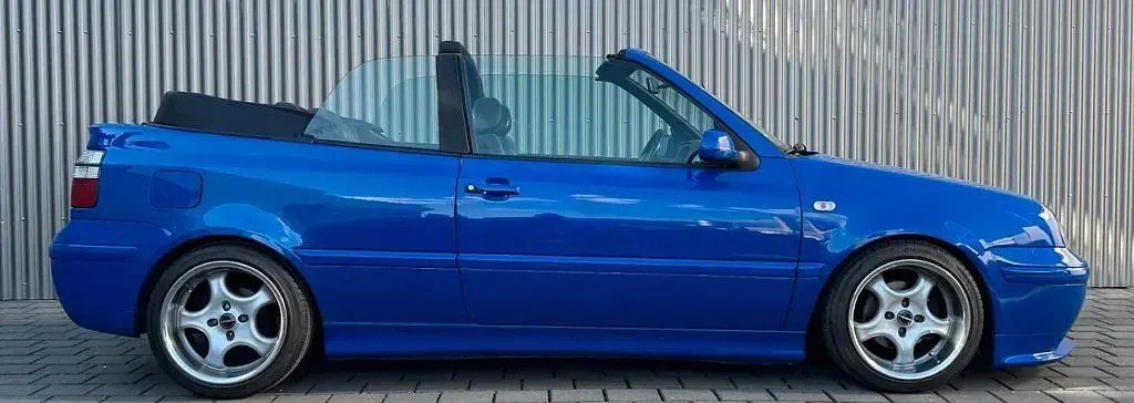 Gebraucht VW Golf 116 PS (85 kW) 1999 Blau Cabrio