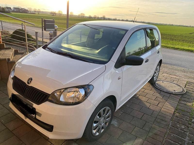 Weiß Gebraucht 2015 Skoda Citigo Active Kleinwagen | 4.700 € (Fairer Preis) - Bild 1/4