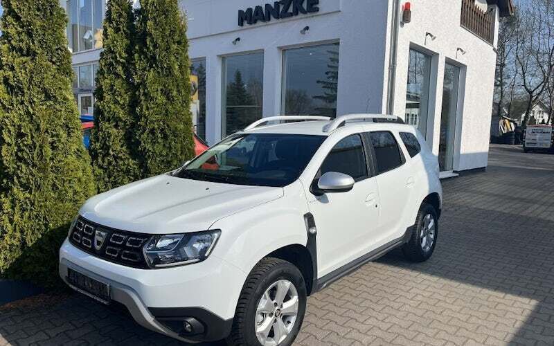 Gebraucht Dacia Duster Comfort 114 PS (83 kW) 2019 Arktikweiß SUV