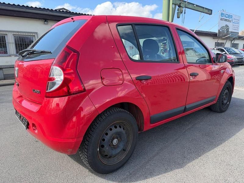 Gebraucht Dacia Sandero Ambiance 75 PS (55 kW) 2009 Rot Limousine