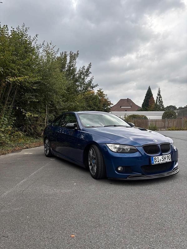 Blau Gebraucht 2007 BMW 325 Performance Coupé | 11.500 € - Bild 1/4