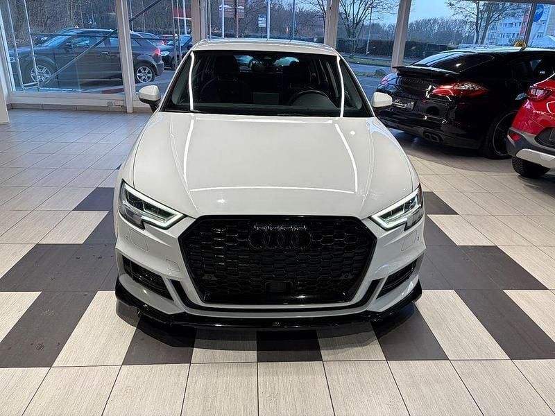 Gebraucht Audi A3 Sport 190 PS (139 kW) 2019 Weiß Limousine